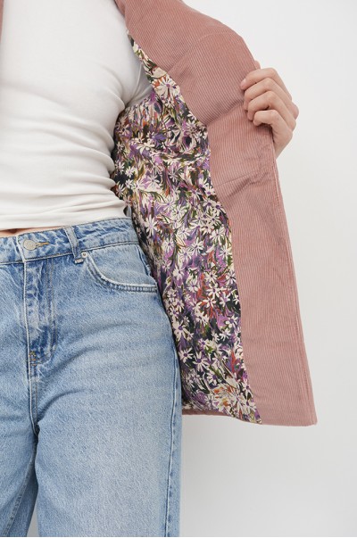 • ВЕСНА 2026 •